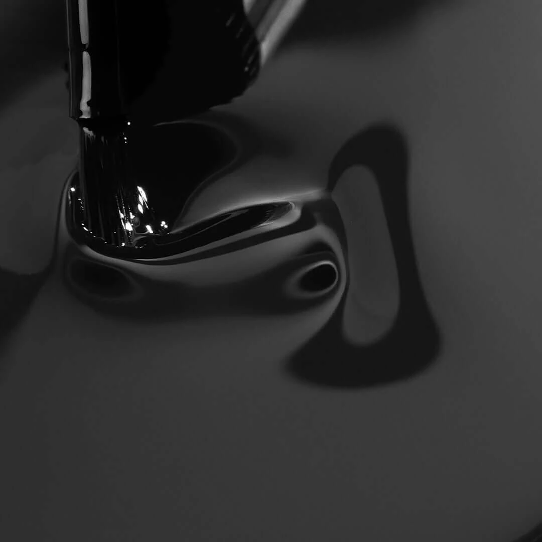 Union Jack Black Patent Shine 10X Nail Lacquer - Image 2